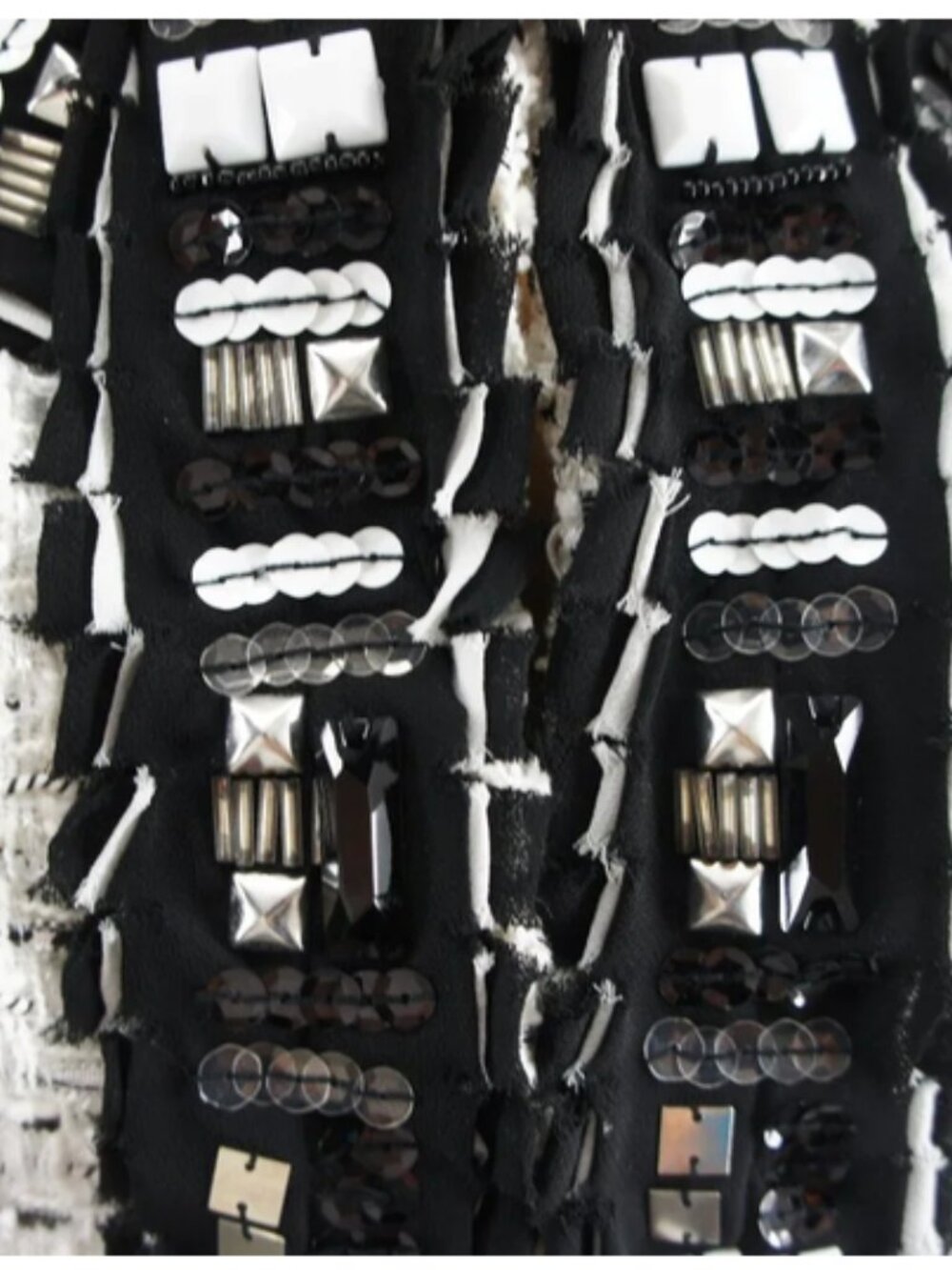 White House Black Market Textured Rhinestone Trim Jacket size 4 - Picture 4 of 5